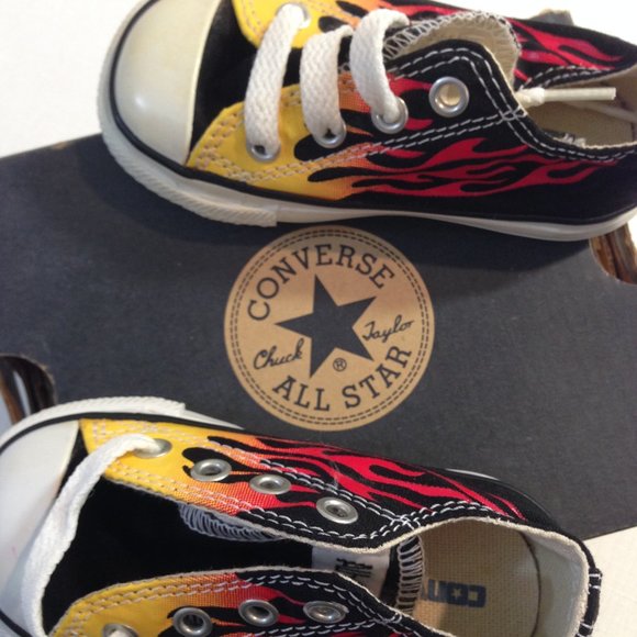 Kids Infant Flames Converse Chuck T All Star Oxford Sneaker - Picture 8 of 8